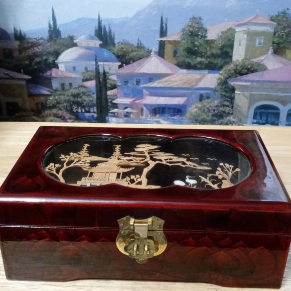 1980's Vintage Chinese Jewelry/Music Box 🎵Oriental Lacquer Wood Satin Lining🎻 - Picture 13 of 14
